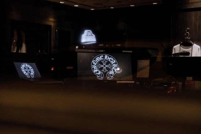 朝倉未来のクロムハーツ愛が止まらない！3,500万円のパンツが話題沸騰